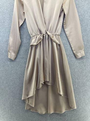 Pretty Little Thing Pretty Little Things Women's Dress Hi Low Beige Long Sleeve Size 4 Surplice