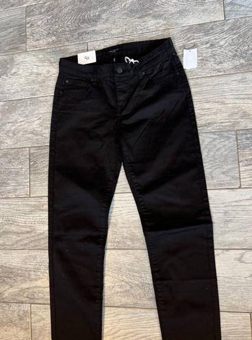 Celebrity Pink  Skinny Jeans Pants size 5 / 27 Black NWT Stretch CJ20974Z35