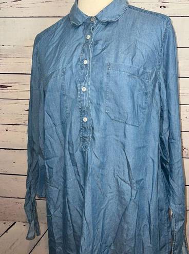 Tommy Hilfiger  Denim Shirt Dress size Large Chambray Button Front Striped Back