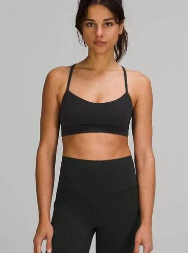 Lululemon  black flow y sports bra fits like small/medium