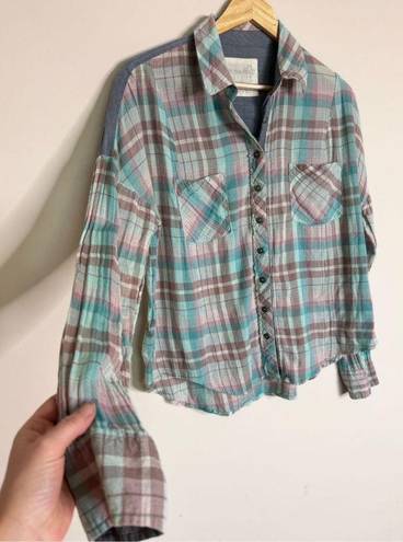 We The Free  Womens Button Up Shirt Blue Plaid Long Sleeve Collar Stretch SP