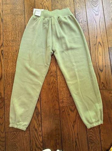 Nike NWT Women's  Fleece High-Waisted Oversized Sweatpants Green Small DQ5887-386