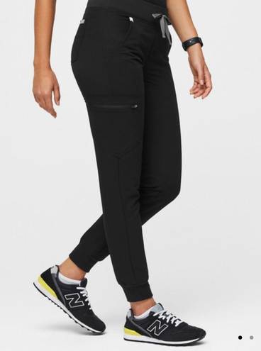 FIGS Jogger Scrub Pants