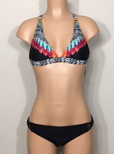 Jessica Simpson  triangle feather print bikini. M-top/L-bottom. NWT