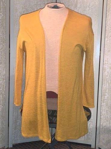 Divided  yellow cardigan