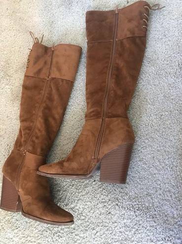 Qupid  Suede Boots Size 8.5