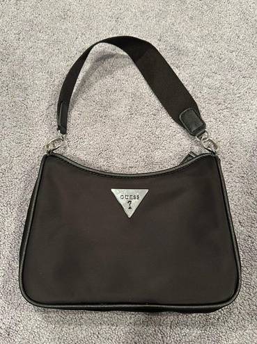 Guess Shoulder Bag