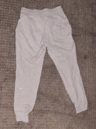 grey lululemon scuba joggers Gray Size 4