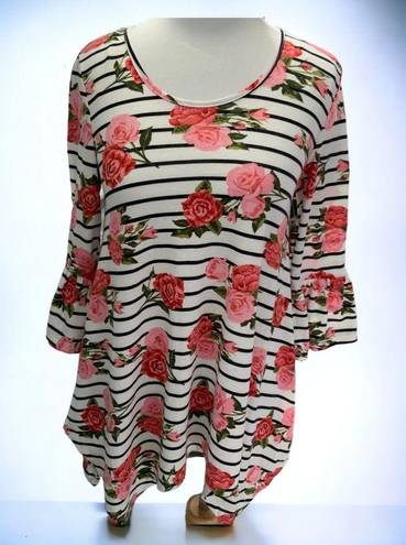 Brooks Bobbie  ladies peplum sleeve handkerchief hem pullover tunic new small