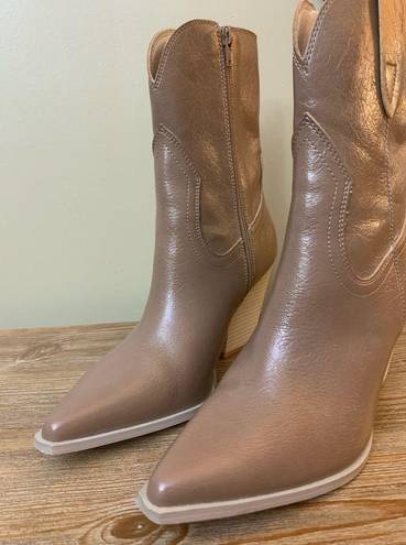 Oasis  Society Western Bootie - Cowgirl Boot NICE