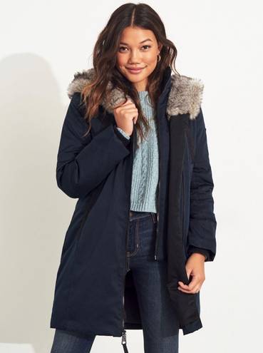 Hollister Faux Fur Parka - Black, SM