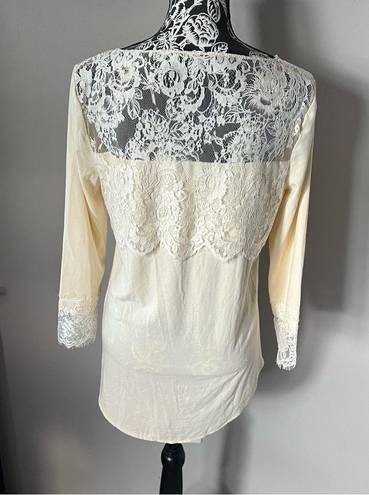 Garnet Hill  Women’s long sleeve lace rayon too fancy small