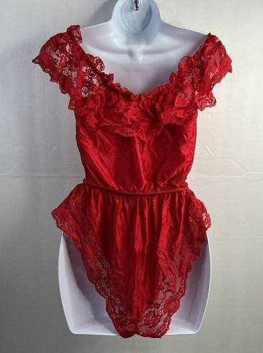 One Piece Vintage 70s 80s Teddy  Red Lace Satin Romper Lingerie High Cut Booty M