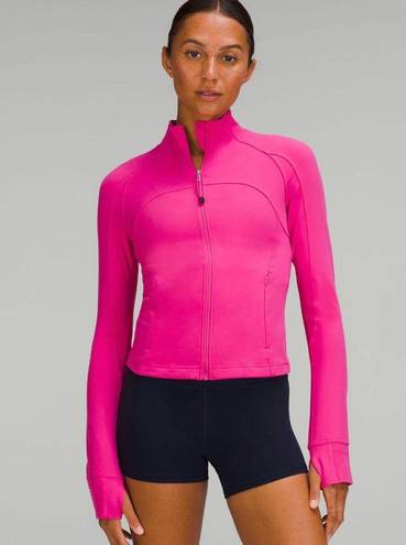 Lululemon Sonic Pink cropped define