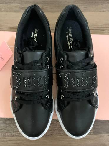 Juicy Couture Black & White Cartwheel Sneakers