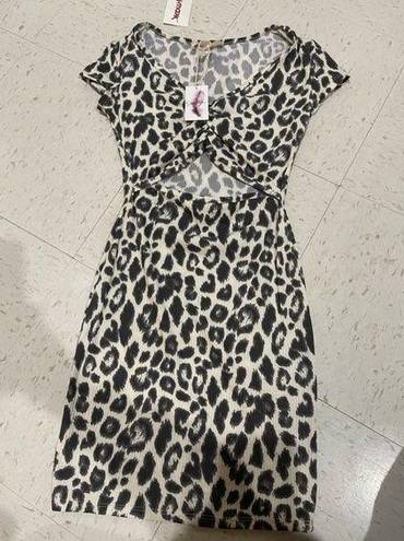 Jessica Simpson Cutout detail Leopard print dress