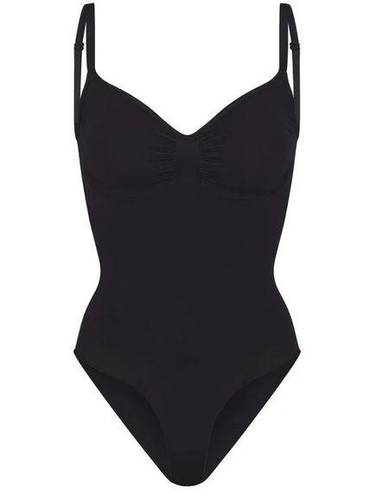 SKIMS NWOT  Seamless Sculpt Brief Bodysuit Onyx Size‎ S