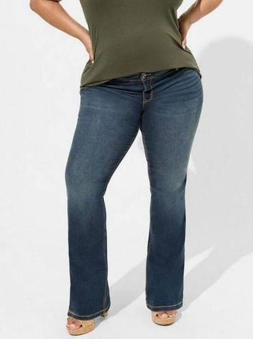 Torrid  Luxe Slim Boot Denim NWT Sz 28T