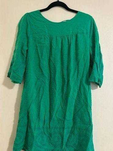 Crown & Ivy NWT  Kelly Green Dress Size Small