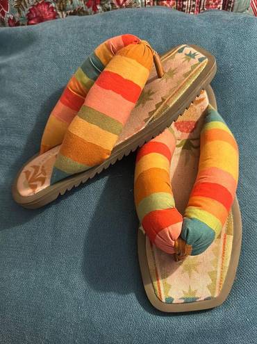 Farm Rio Multicolor Sandals