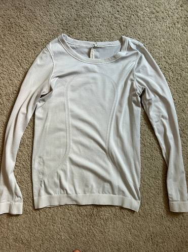 Lululemon Swiftly Tech Long Sleeve