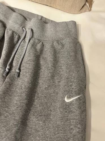 Nike Sweatpants