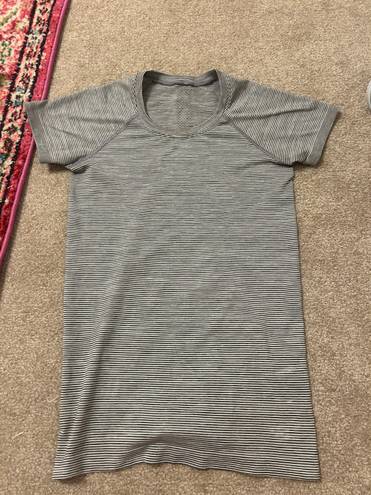 Lululemon Swiftly Tech Short Sleeve