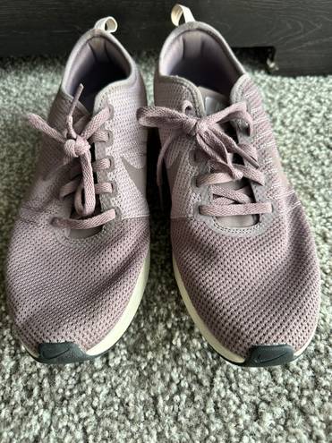 Nike Blush Lavender Running Tennis Athletic Shoe