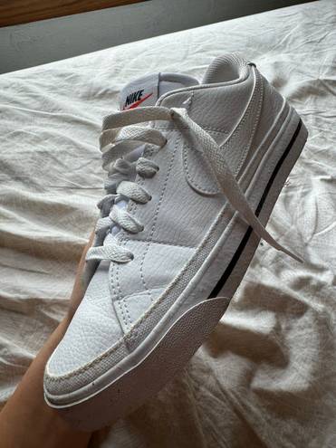 Nike Court Legacy Sneakers