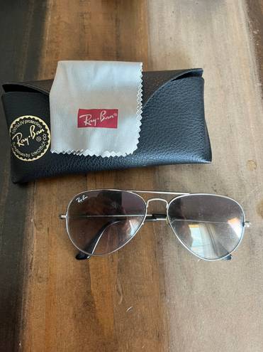 Ray-Ban Aviator Sunglasses