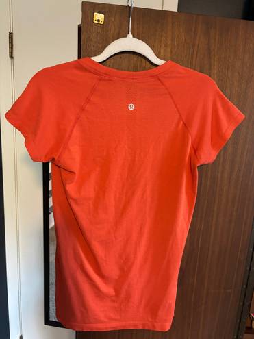 Lululemon Swiftly Tech Short Sleeve