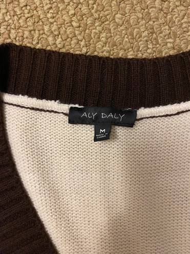 Sweater Vest Tan Size M