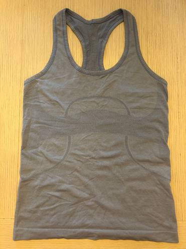 Lululemon Swiftly Tech Light Blue Razorback Tank Top Size 6