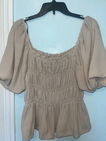 Cute Puffy Sleeve Short Sleeve Shirt With Ruffles Tan Size M