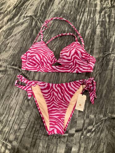 Shade & Shore Swimsuit Set