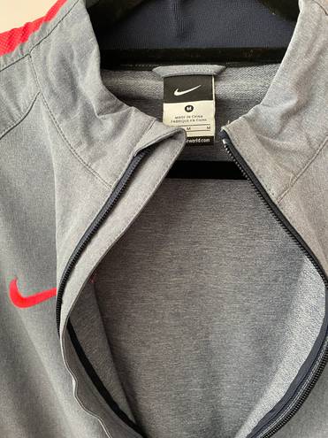 Nike Sweater