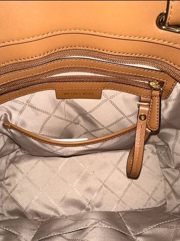 Michael Kors Tote