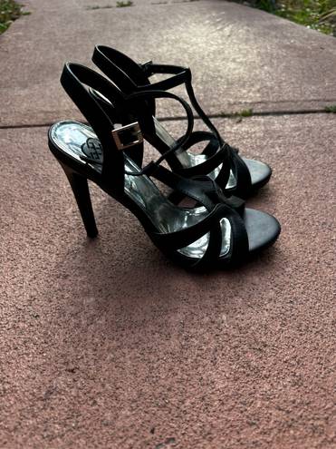 Daisy Fuentes Black Strappy Heels