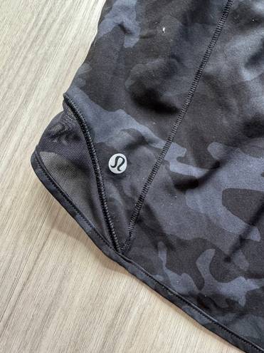 Lululemon Hotty Hot Shorts 4”