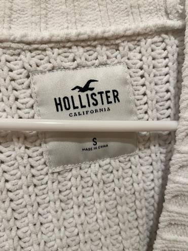 Hollister White Cropped Cardigan