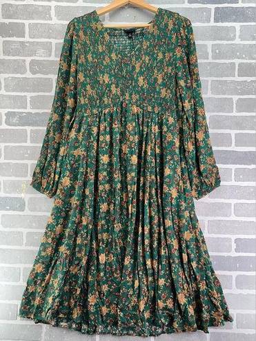 Torrid  Green V Neck MIDI Boho Floral Dress Size 2X