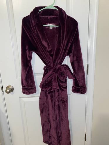 Carole Hochman Robe