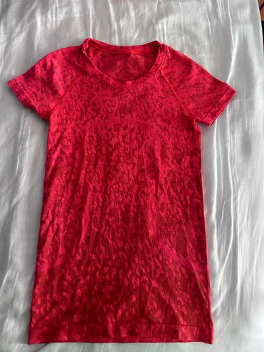 Lululemon Red Cheetah/Leopard Print  Swiftly Tech Shortsleeve