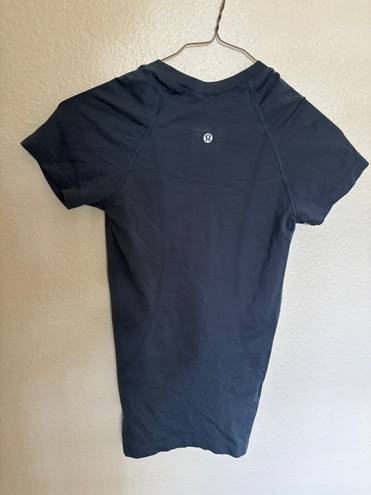 Lululemon Swiftly Tech Short Sleeve