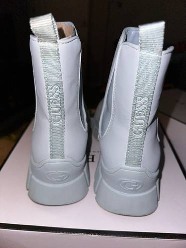 Guess Lug Sole Chelsea Boots