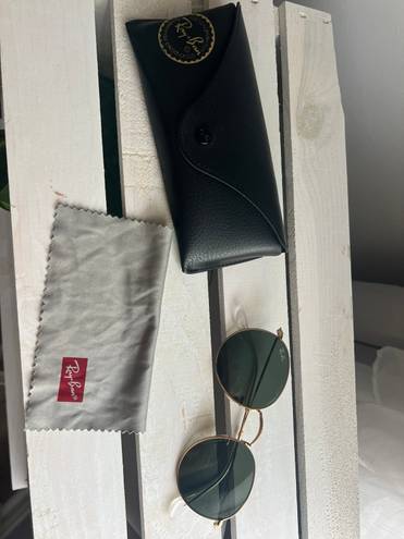 Ray-Ban Ray Bans Round Metal