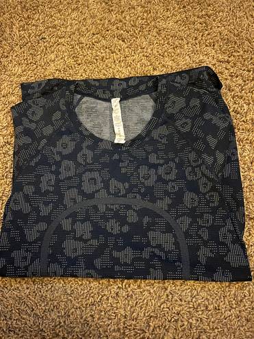 Lululemon Swiftly Tech Short Sleeve