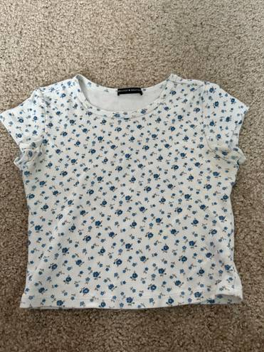 Brandy Melville White and Blue Floral Baby Tee