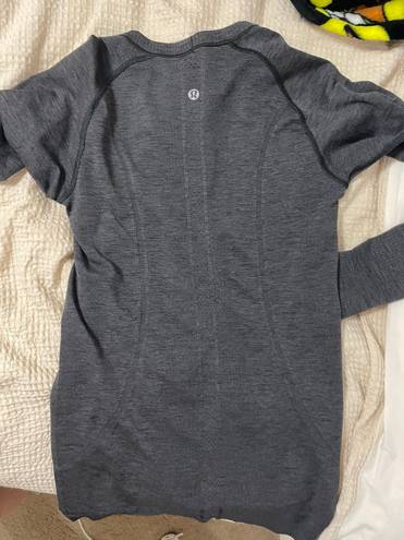 Lululemon Swiftly Tech Long Sleeve