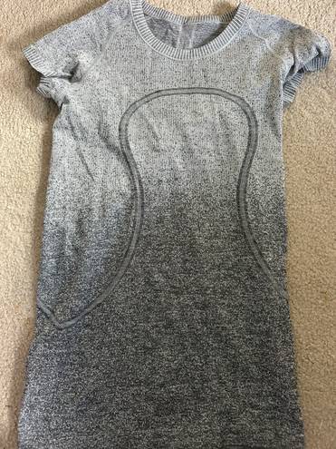 Lululemon Swiftly Tech Short Sleeve